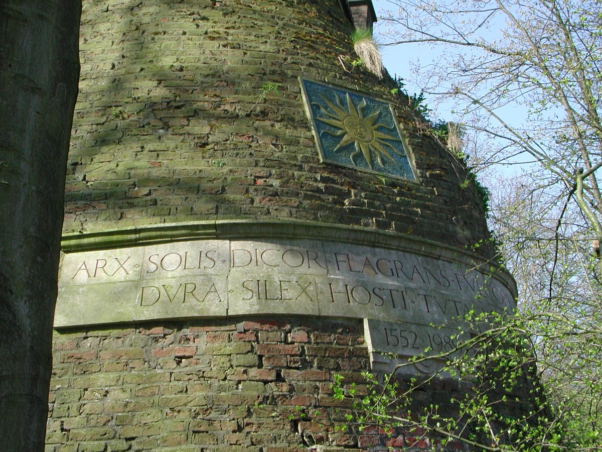 fundatiesteen Sonnenborgh