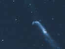 Bekijk het sterrenstelsel NGC4657. Klik op 'Lees meer' voor een grotere versie. DSS-foto van het sterrenstelsel NGC4657